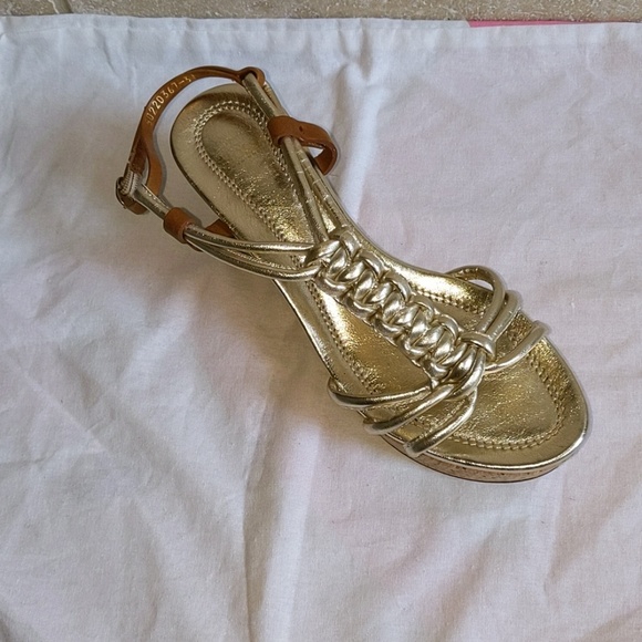 hugo boss gold shoes